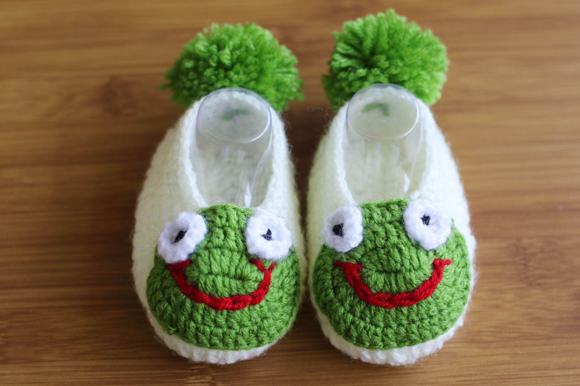 Little Froggy Booties — handmade crochet soft sole booties